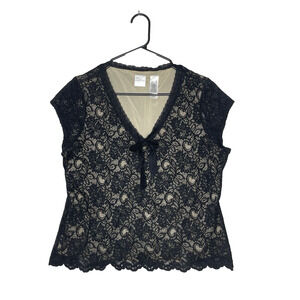 Y2K Lace Top XL V Neck Scallop Hem Bow Trim Whimsigoth Romantic Black Cream